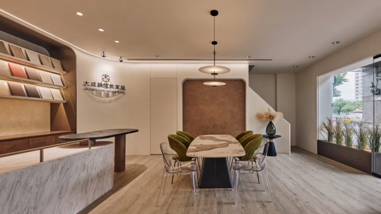 大成鋼板橋門市｜門市餐桌與床架展示全景